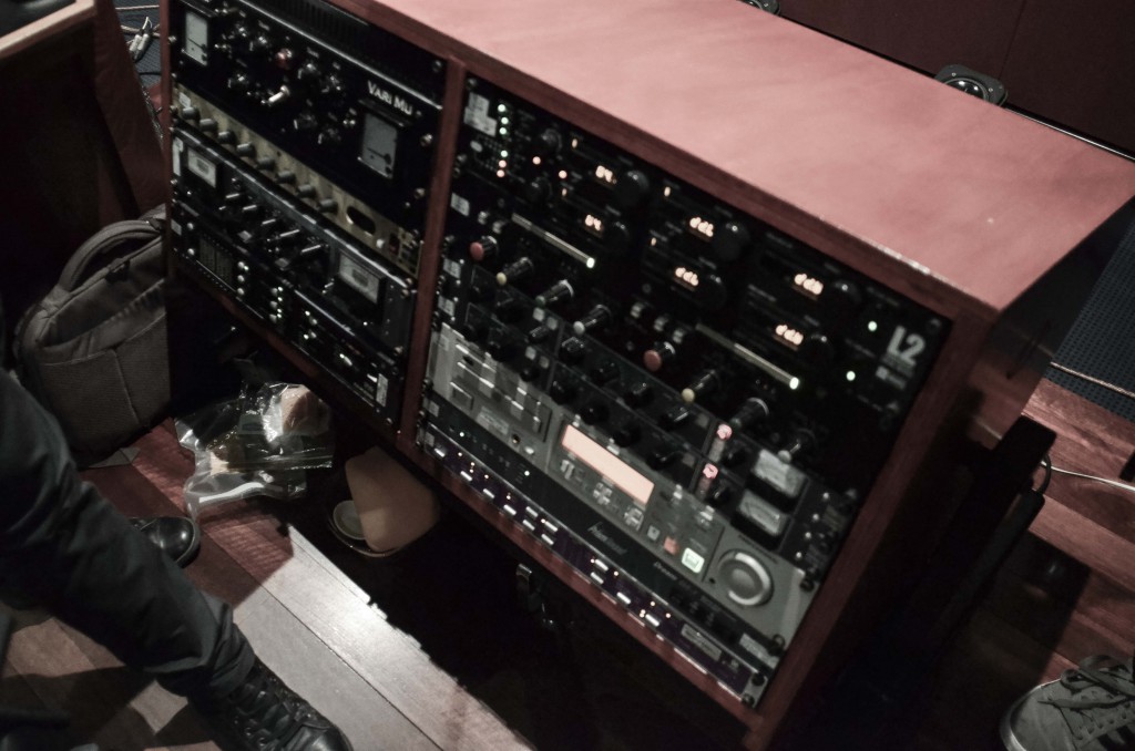 Mixing + Mastering-2