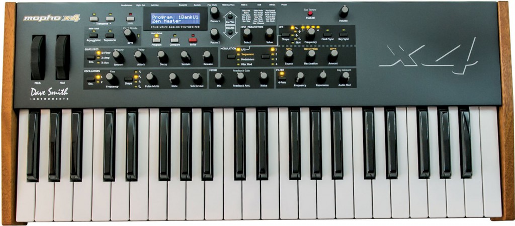 Mitzi send MIDI from Ableton to a Dave Smith Instruments Mopho x4, taking care of arpeggio and sequence parts.
